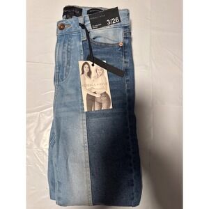 NWT Kendall + Kylie High Rise Skater Jeans Women's Two Tone Denim Size 3/26
